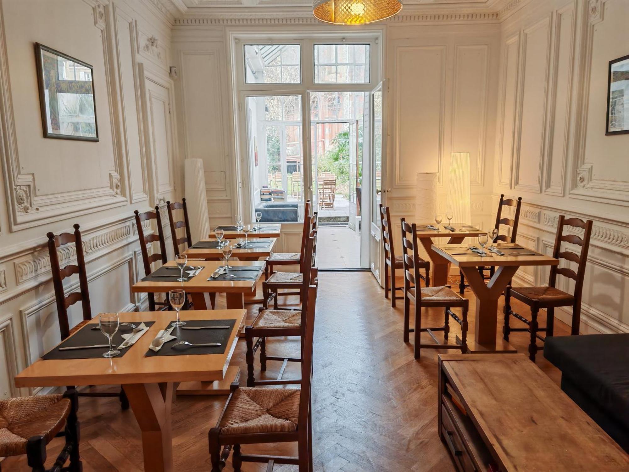 Le Jardin Cafe Bed & Breakfast Bordeaux Bagian luar foto